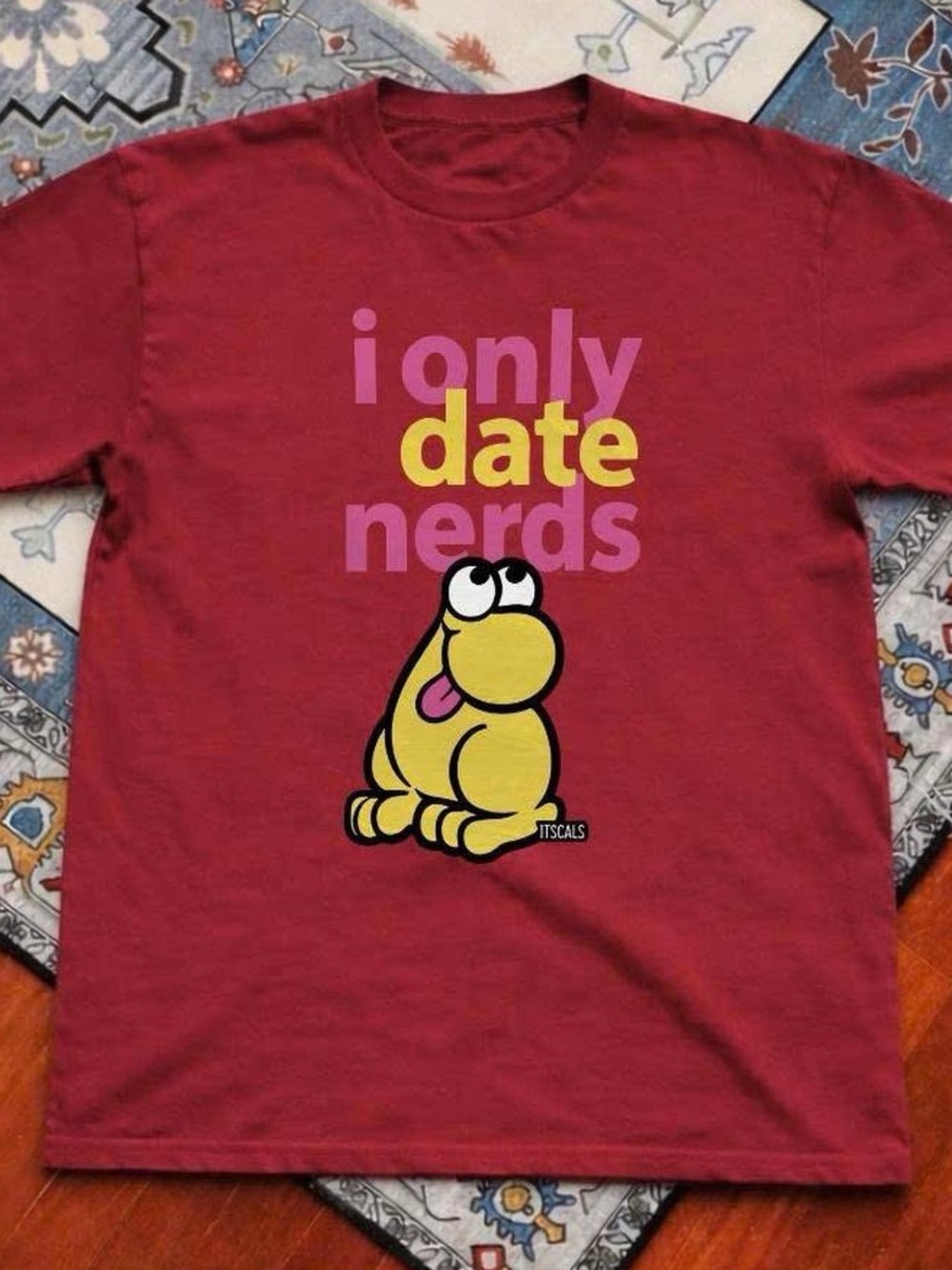 Gildan Cardinalred 'I Only Date Nerds' Graphic Tee